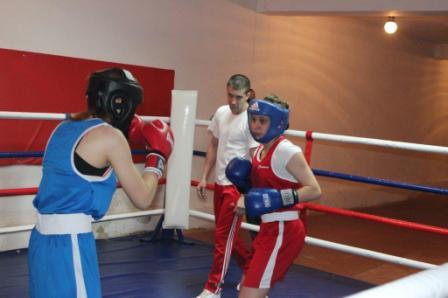 В Тбилисском районе появился боксерский ринг